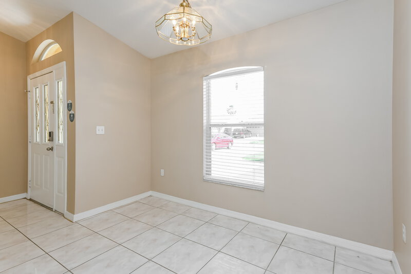 2,115/Mo, 2318 Sweetwater Blvd Saint Cloud, FL 34772 Breakfast Nook View