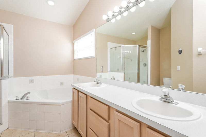 2,115/Mo, 2318 Sweetwater Blvd Saint Cloud, FL 34772 Misc View 12