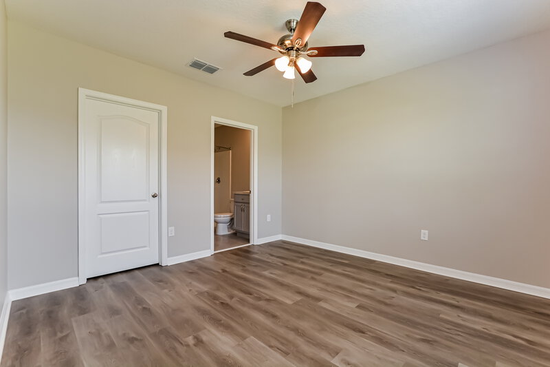 1,875/Mo, 3614 Scarlet Oak Dr Saint Cloud, FL 34772 Main Bedroom View