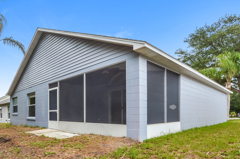 2,030/Mo, 2649 Winchester Cir Eustis, FL 32726 Rear View