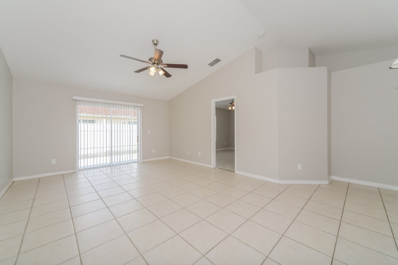 1,860/Mo, 2294 Santa Lucia St Kissimmee, FL 34743 Living Room View