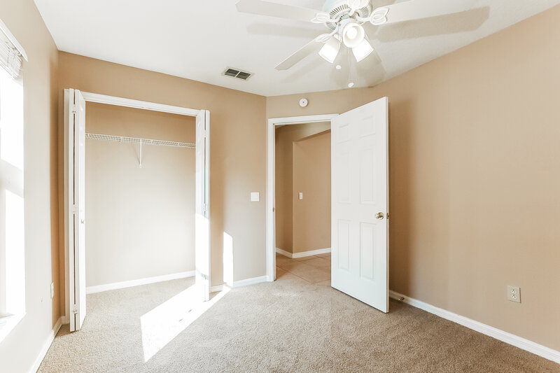 1,950/Mo, 1040 Shale Trail St Apopka, FL 32703 Bedroom View 2