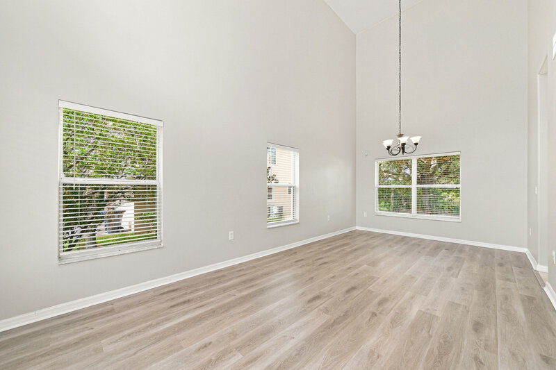 2,490/Mo, 625 Wekiva Crest Dr Apopka, FL 32712 Living Room View