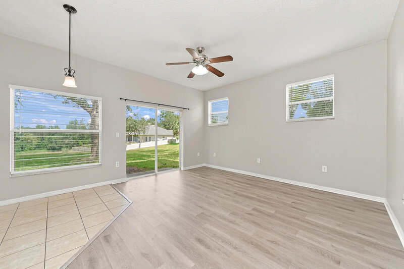 2,490/Mo, 625 Wekiva Crest Dr Apopka, FL 32712 Family Room View