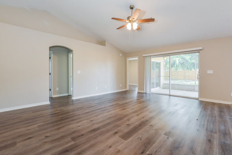 2,375/Mo, 11121 Autumn Wind Loop Clermont, FL 34711 Living Room View