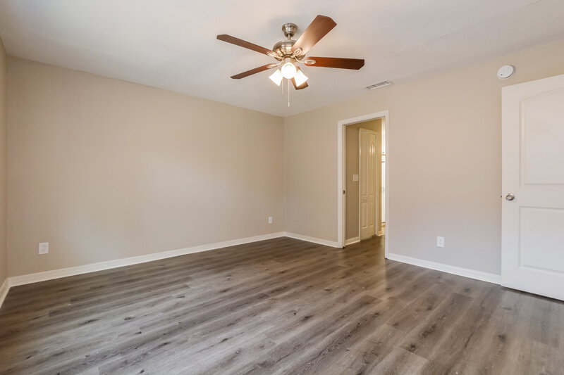 2,375/Mo, 11121 Autumn Wind Loop Clermont, FL 34711 Main Bedroom View 2