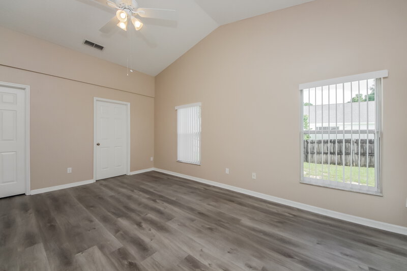 2,235/Mo, 17100 Woodcrest Way Clermont, FL 34714 Main Bedroom View