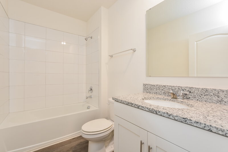 2,650/Mo, 1568 Aldenwood Pl Kissimmee, FL 34744 Bathroom View