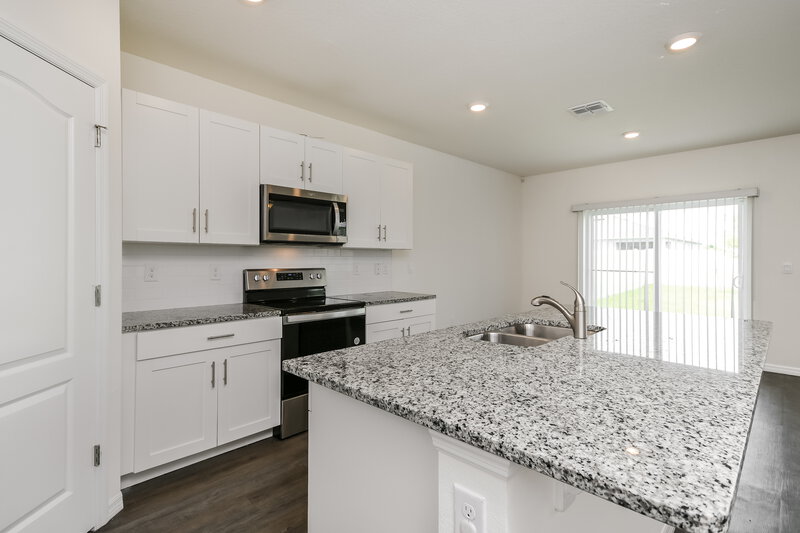 4,620/Mo, 2175 Ranch Side Rd Kissimmee, FL 34744 Kitchen View