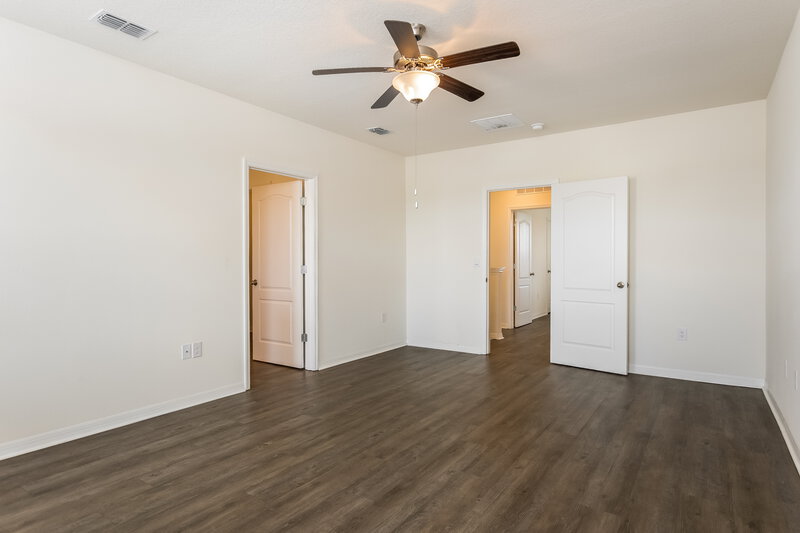 3,170/Mo, 2163 Ranch Side Rd Kissimmee, FL 34744 Main Bedroom View 2