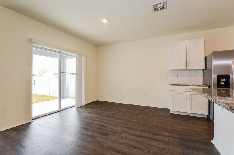 2,490/Mo, 2152 Bridlewood Dr Kissimmee, FL 34744 Dining Room View