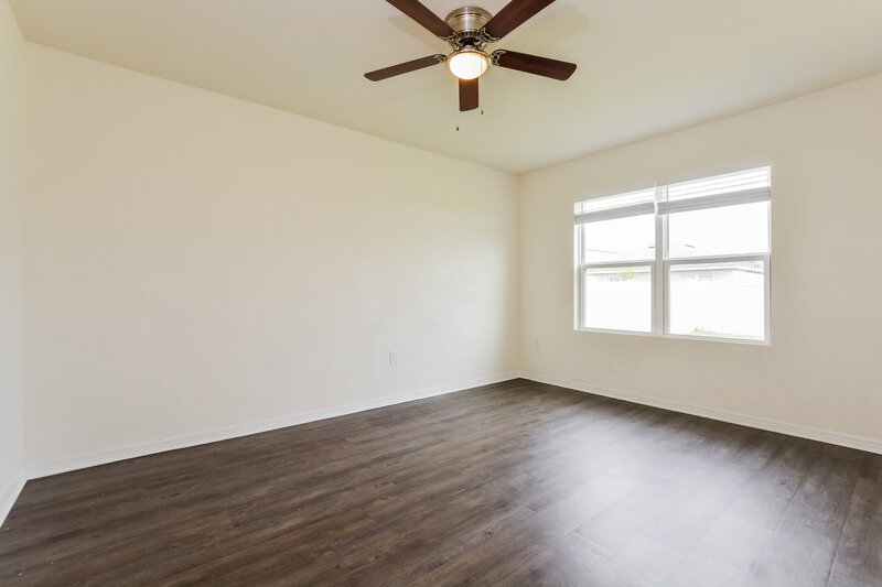 2,490/Mo, 2152 Bridlewood Dr Kissimmee, FL 34744 Main Bedroom View