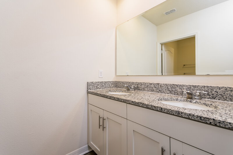 3,080/Mo, 2176 Bridlewood Dr Kissimmee, FL 34744 Bathroom View