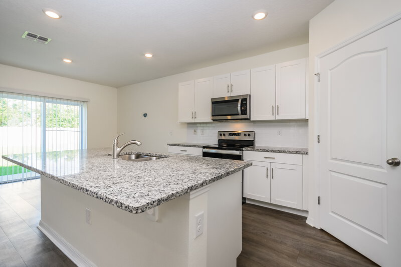 3,095/Mo, 1463 Bridge Brook Dr Kissimmee, FL 34744 Kitchen View