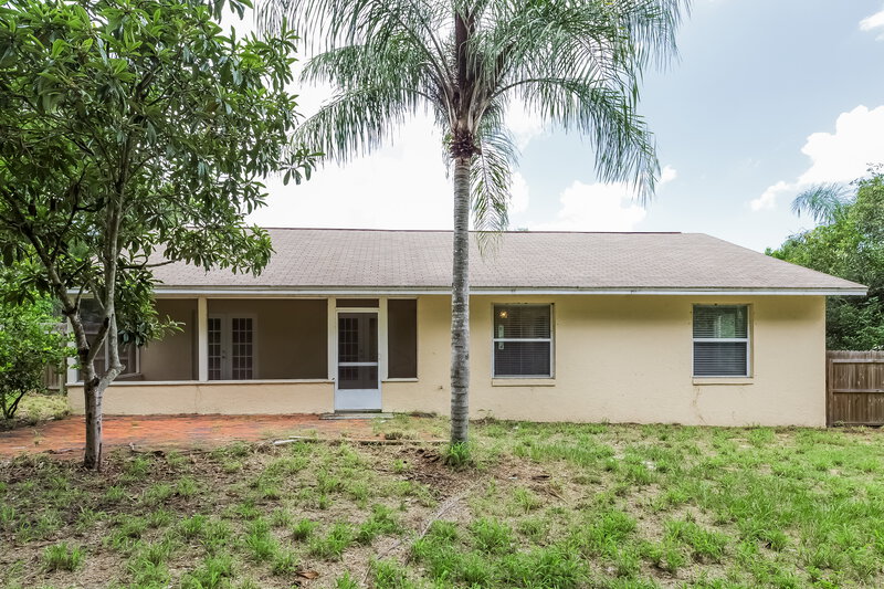 1,960/Mo, 16123 Hillside Cir Montverde, FL 34756 Rear View