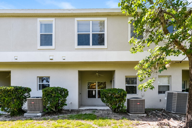 2,175/Mo, 1843 Sunset Palm Dr Apopka, FL 32712 Rear View