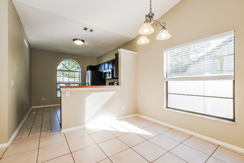 2,045/Mo, 1027 Covington St Oviedo, FL 32765 Dining Room View