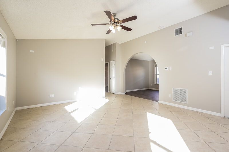 2,165/Mo, 193 Burnsed Pl Oviedo, FL 32765 Living Room View