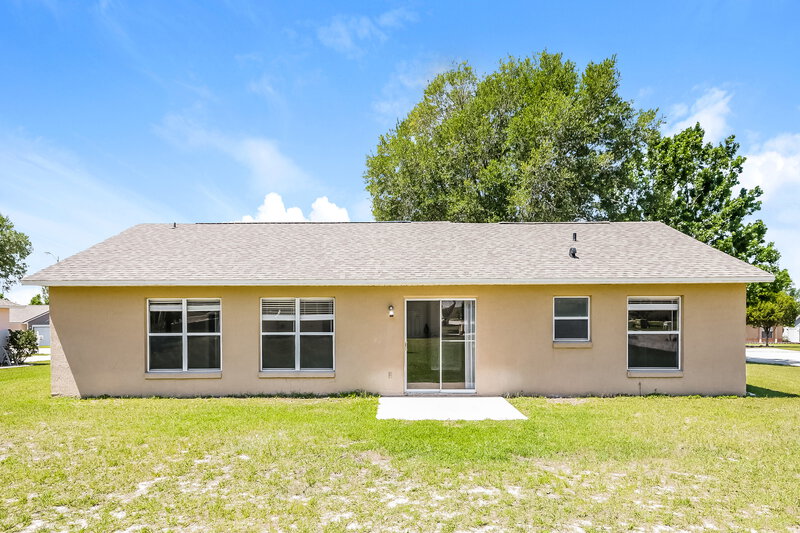 1,995/Mo, 15212 Margaux Dr Clermont, FL 34714 Rear View