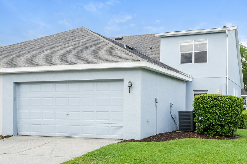 2,260/Mo, 14436 Chicora Crossing Blvd Orlando, FL 32828 Rear View