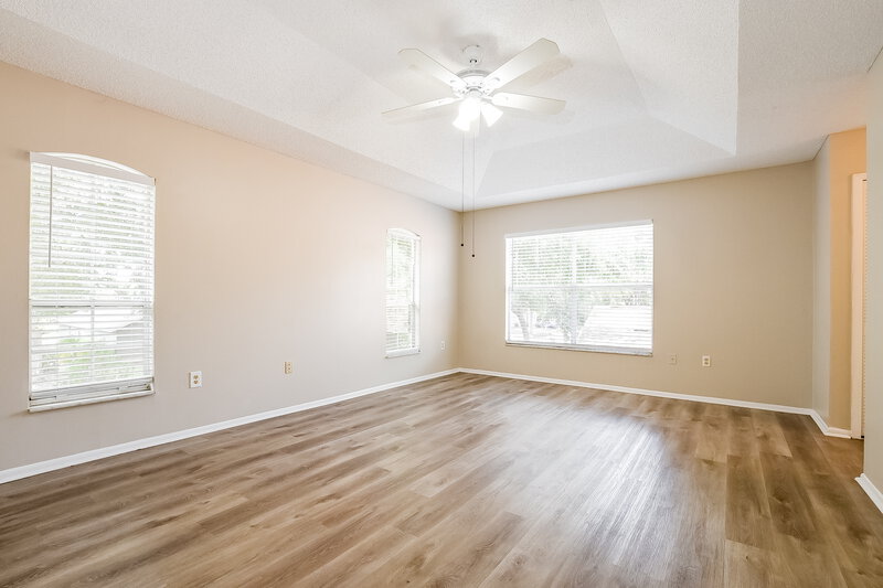 2,360/Mo, 67 Abbey Hollow Dr Apopka, FL 32712 Main Bedroom View