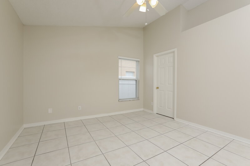 2,470/Mo, 1455 Twin Rivers Blvd Oviedo, FL 32766 Master Bedroom View 2