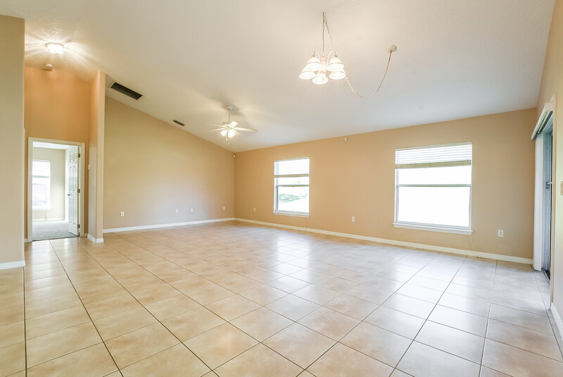 1,995/Mo, 13013 Baybrook Ln Clermont, FL 34711 Dining Room View 2