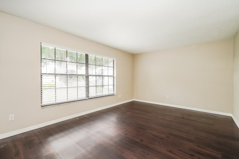 2,145/Mo, 1085 Jennie Ridge Trl Kissimmee, FL 34747 Den View