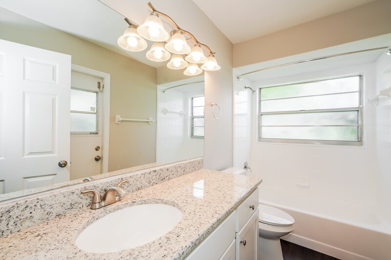 2,145/Mo, 1085 Jennie Ridge Trl Kissimmee, FL 34747 Bathroom View