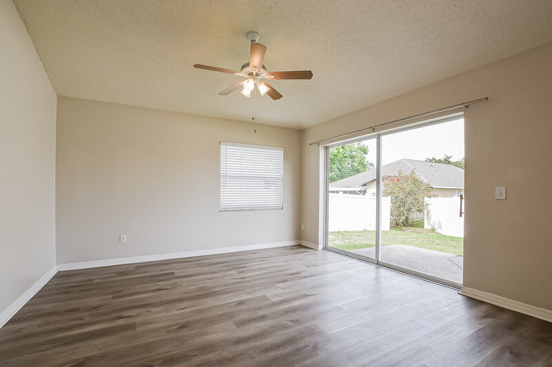 1,990/Mo, 2234 Majestic Eagle Cir Clermont, FL 34714 Living Room View 3