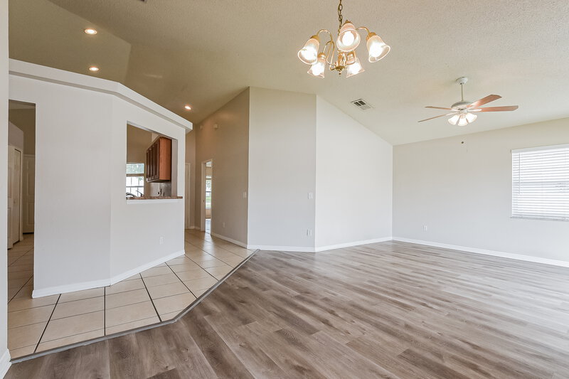 1,990/Mo, 2234 Majestic Eagle Cir Clermont, FL 34714 Dining Room View