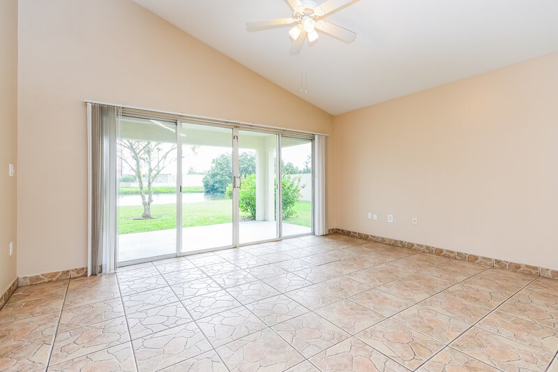 1,825/Mo, 3320 Kelsey Ln Saint Cloud, FL 34772 Family Room View