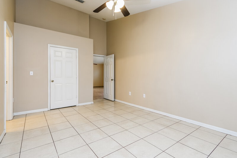 1,825/Mo, 3320 Kelsey Ln Saint Cloud, FL 34772 Main Bedroom View 2