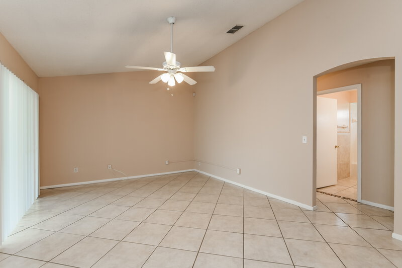 2,165/Mo, 1095 Jennie Ridge Trl Kissimmee, FL 34747 Living Room View