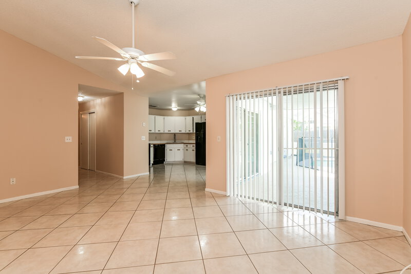 2,165/Mo, 1095 Jennie Ridge Trl Kissimmee, FL 34747 Living Room View 2
