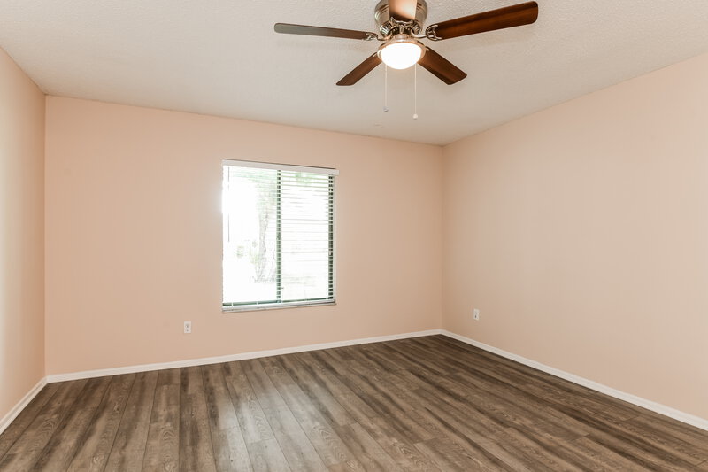2,165/Mo, 1095 Jennie Ridge Trl Kissimmee, FL 34747 Main Bedroom View 2