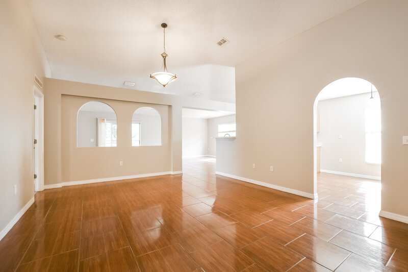 1,760/Mo, 681 Brown Bear Ct Saint Cloud, FL 34772 Dining Room View