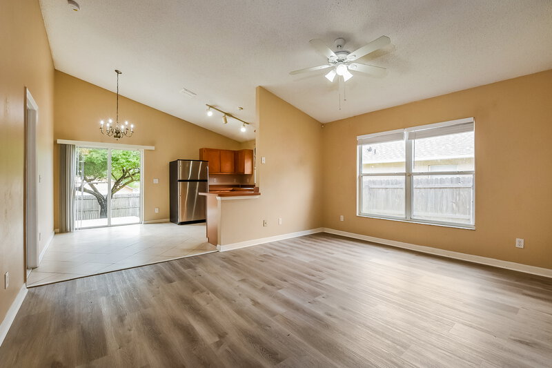 2,085/Mo, 1153 Sheeler Hills Dr Apopka, FL 32703 Dining Room View
