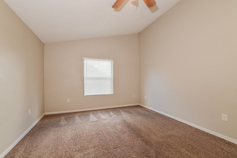 2,050/Mo, 5158 Log Wagon Rd Ocoee, FL 34761 Main Bedroom View