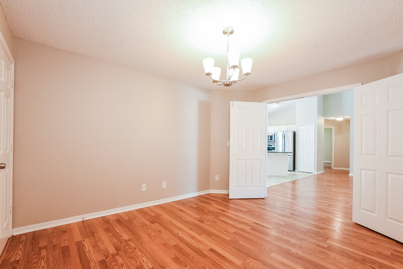 2,125/Mo, 1320 Rain Forest Ln Minneola, FL 34715 Living Room View 2