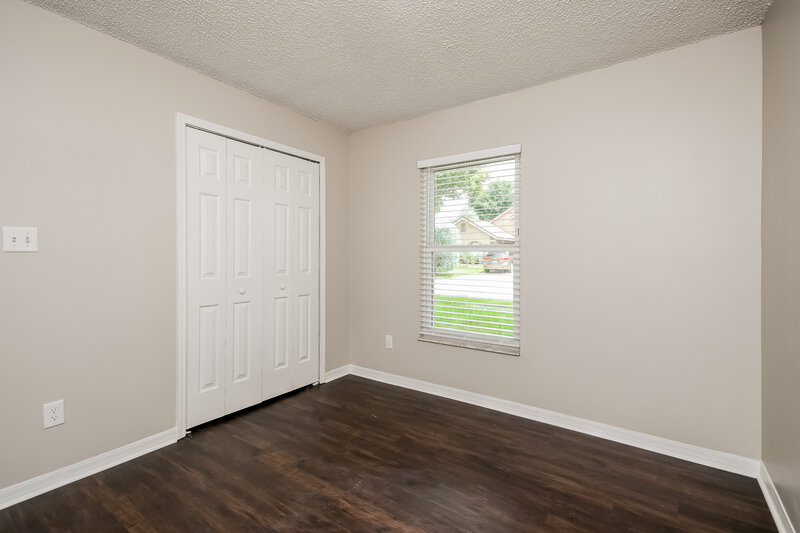 2,005/Mo, 2025 White Eagle St Clermont, FL 34714 Bedroom View 2