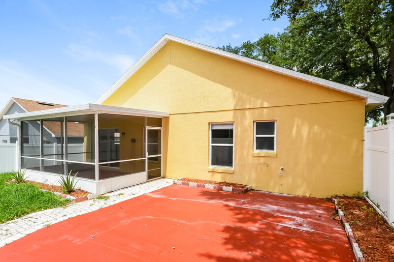 2,005/Mo, 2025 White Eagle St Clermont, FL 34714 Rear View