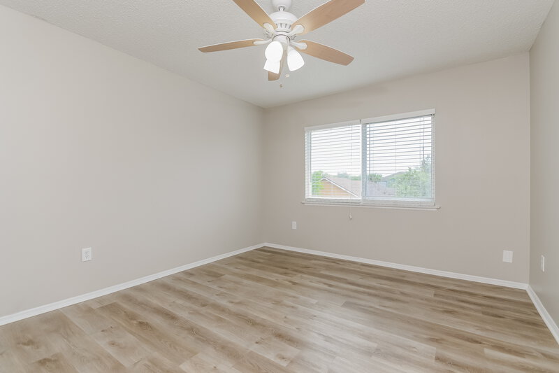 2,670/Mo, 13212 Canna Lily Dr Orlando, FL 32824 Bedroom View