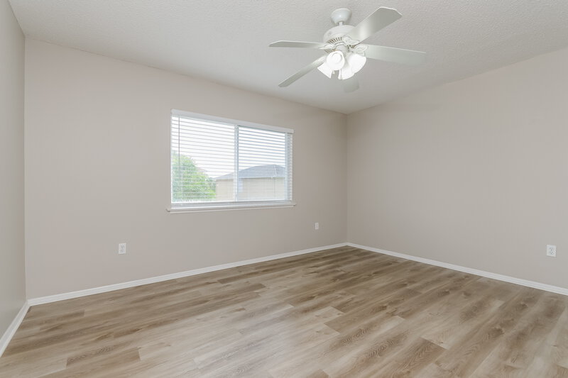 2,670/Mo, 13212 Canna Lily Dr Orlando, FL 32824 Bedroom View 2