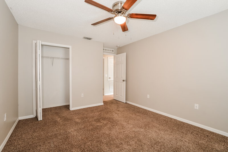 2,590/Mo, 4932 Fiske Cir Orlando, FL 32826 Bedroom View 4