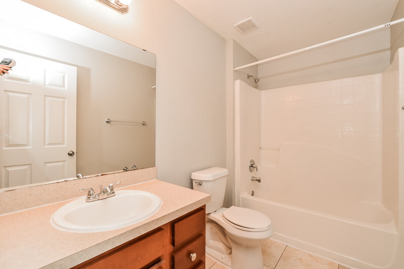 2,590/Mo, 4932 Fiske Cir Orlando, FL 32826 Bathroom View