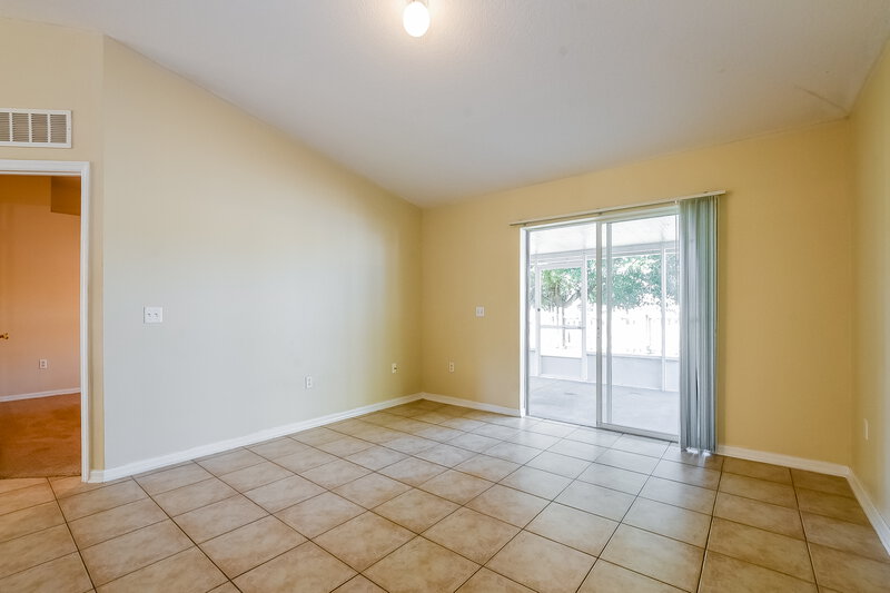1,755/Mo, 5201 Silver Thistle Ln Saint Cloud, FL 34772 Living Room View 3