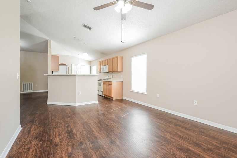 3,150/Mo, 1839 Corner Meadow Cir Orlando, FL 32820 Family Room View
