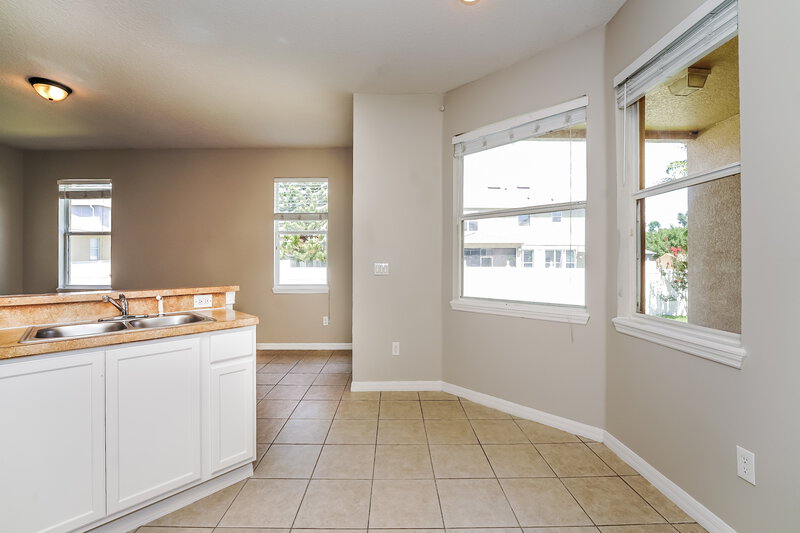 2,215/Mo, 106 Magnolia Park Trl Sanford, FL 32773 Dining Room View