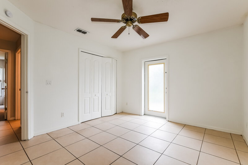 1,895/Mo, 2728 Regency Oak Ln Orlando, FL 32833 Bedroom View 2